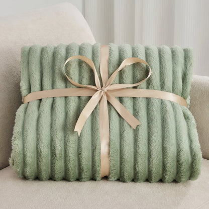 Viral Soft Plush Nap Blanket ~ Wrap yourself in cloud-like comfort anytime.