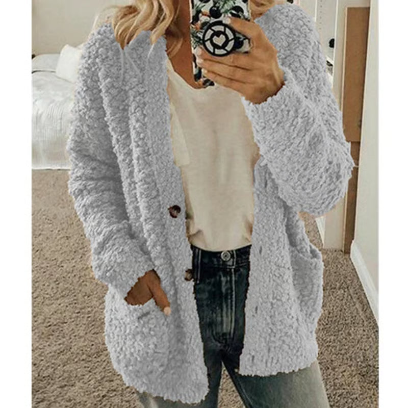 Casual Velvet Jacket ~ Cloud-soft warmth you’ll want to live in.