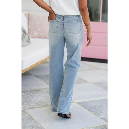 Tummy Control and Butt Lifting Jeans ~ Classic style with body-shaping power.