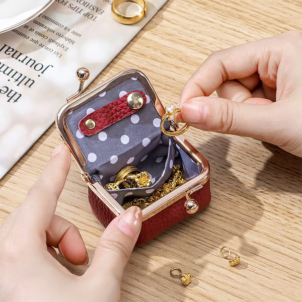Mini Jewelry Box ~ Keeps your jewelry right where it belongs