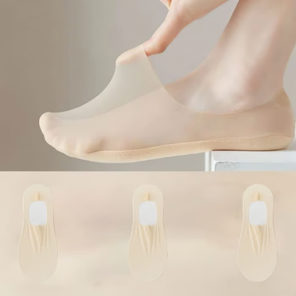 Invisible Breathable Socks ~ Stay-cool comfort that never slips.