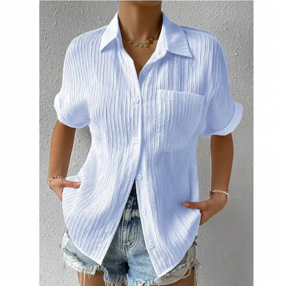 Crew Neck Lace Loose Shirt ~ The shirt that does all the work for you.