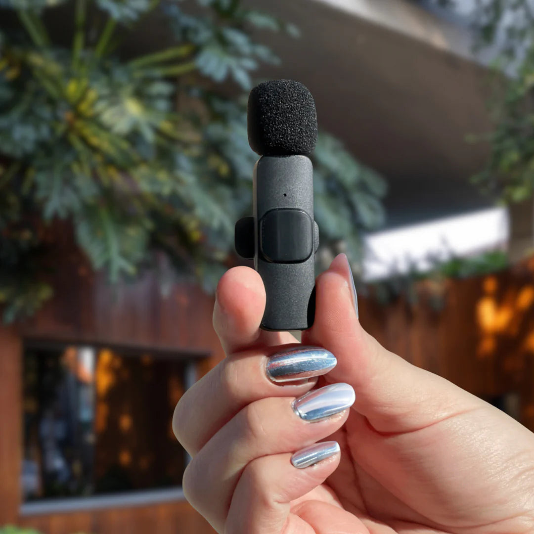 Wireless Lavalier Microphone ~ Professional sound quality, anytime, anywhere